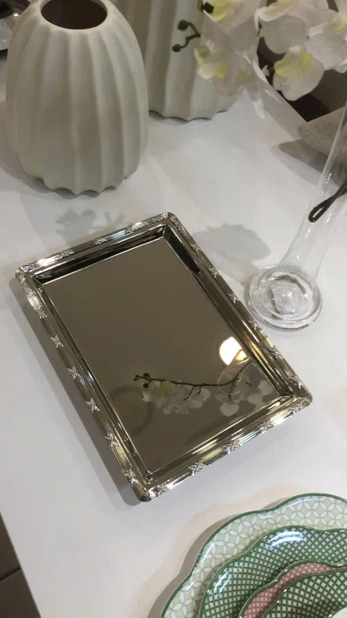 Bandeja com Pé Croise 25,5cmx16cmx2,5cm - Wolff