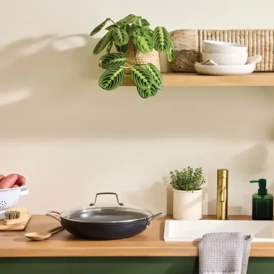 Caçarola Baixa 30cm Non-stick Cerâmica Essential - Le Creuset