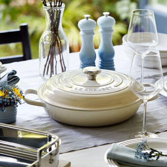 Caçarola Buffet 30cm Signature Meringue - Le Creuset