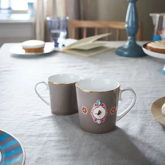 Caneca Pequena Medallion Caqui Love Birds - Pip Studio