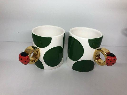 Caneca Ring Lady Bugs Gold Branca com Verde - Dani Enne Ceramica