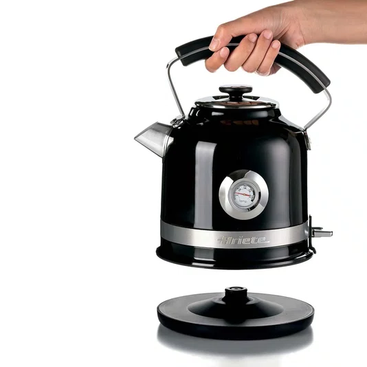 Chaleira Eletrica Moderna Preta 220v 1850w - Ariete