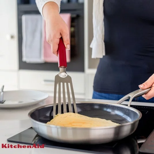 Espatula Flexivel Perfurada 32cm em Inox Vermelho - Kitchenaid