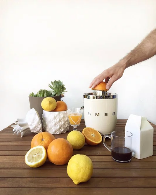 Espremedor de Cítricos 220v Anni 50 Creme - Smeg