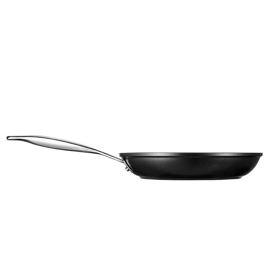 Frigideira Rasa 20cm Nonstick Pro Le Creuset
