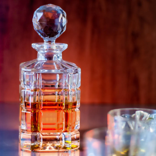 Garrafa Decorativa de Cristal Timesquare 710ml