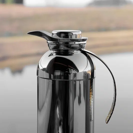 Garrafa Térmica Nocc 1l Inox C/ Ouro - Riva