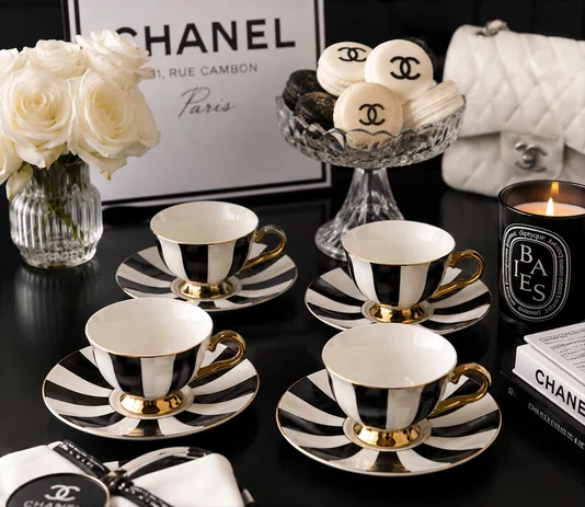 Jogo de 8 Peças para Cafe Optique 90ml com Filete Dourado - Full Fit