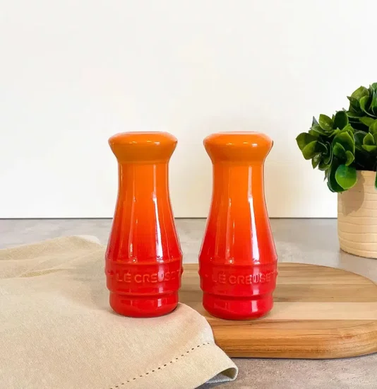 Kit Saleiro & Pimenteiro Laranja - Le Creuset