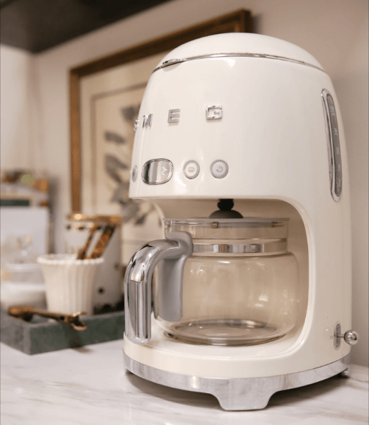 Máquina de Café de Filtro 1,4L Creme 220v - Smeg