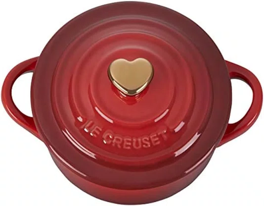 Mini Cocotte 10cm com Pegador Coração Dourado Vermelho Cerise - Le Creuset
