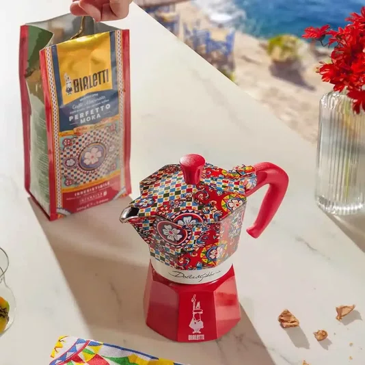 Pacote Cafe Perfetto Moka 200 Gr Dolce & Gabbana D&g - Bialetti