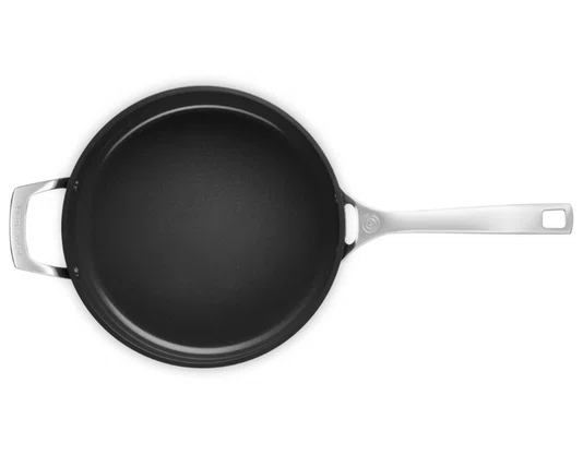 Panela Saute com Alça 26cm Non-stick Ceramic Essential - Le Creuset
