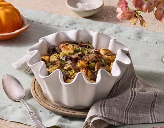 Prato Fundo 21cm Ruffle Branco - Le Creuset