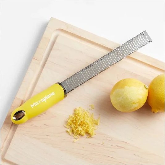 Ralador em Aço Inox Classic Zester Amarelo - Microplane