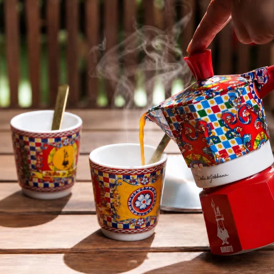 Set 2 Copinhos com 2 Misturadores Dolce & Gabbana Carreto - Bialetti