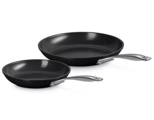 Set 2 Frigideiras Rasas Non-stick Ceramic Essential 24 e 28cm - Le Creuset