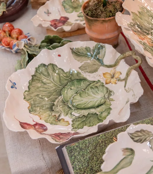 Travessa Folha Mara M com Desenho - Zanatta Casa Produtos de Ceramica Eireli