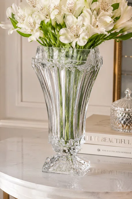 Vaso Triare com Pe em Cristal 12 X 24cm