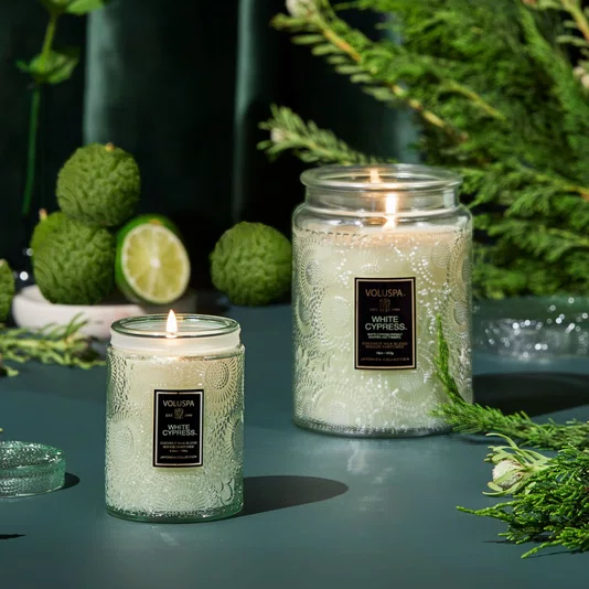 Vela Pote 50h White Cypress - Voluspa