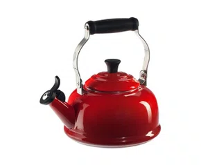 Chaleira Classica com Apito Cerise 1,6l - Le Creuset