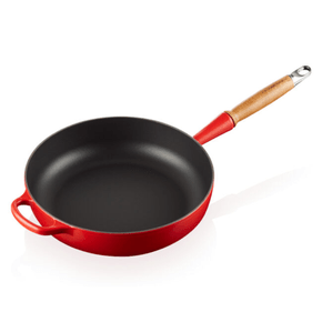 Frigideira Saute com Cabo de Madeira 28cm Signature Vermelha - Le Creuset