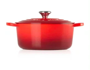 Panela Redonda 26cm Sig Vermelho Cerise - Le Creuset