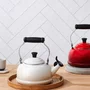 Chaleira Clássica com Apito Meringue 1,6l - Le Creuset